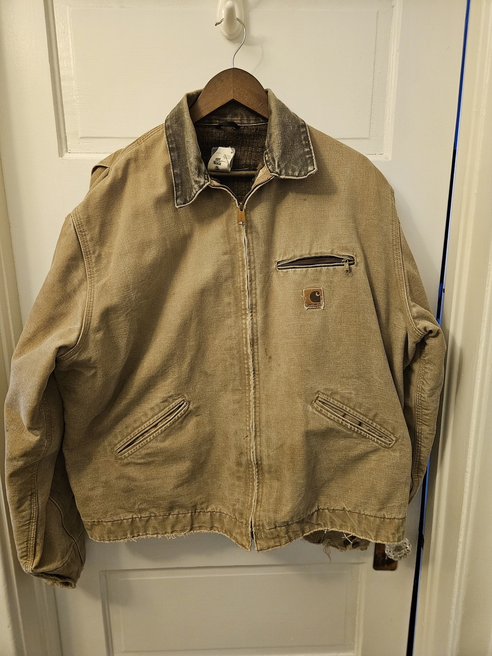 Detroit J97 Carhartt tan canvas chore jacket with dark contrast collar